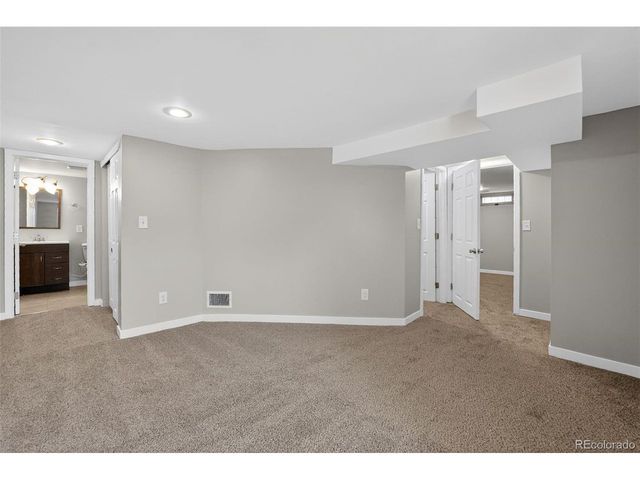 1650 Trenton St, Denver, CO 80220