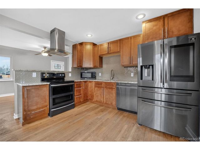 1650 Trenton St, Denver, CO 80220