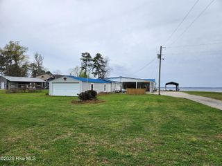 556 Ellis Cove Road, Belhaven, NC 27810