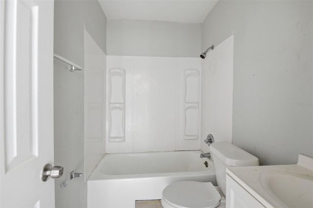 5209 S 80TH STREET, Tampa, FL 33619