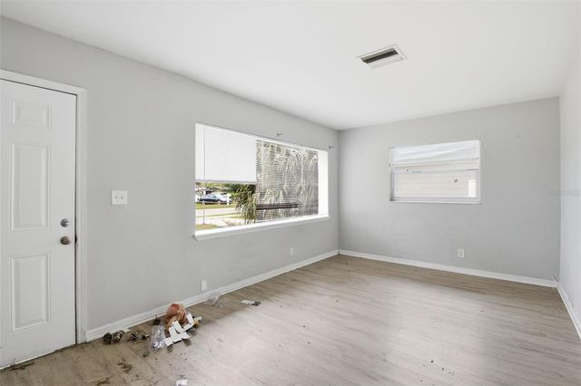 5209 S 80TH STREET, Tampa, FL 33619