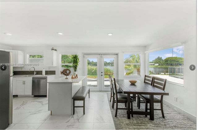 3621 SW 35th St, West Park, FL 33023