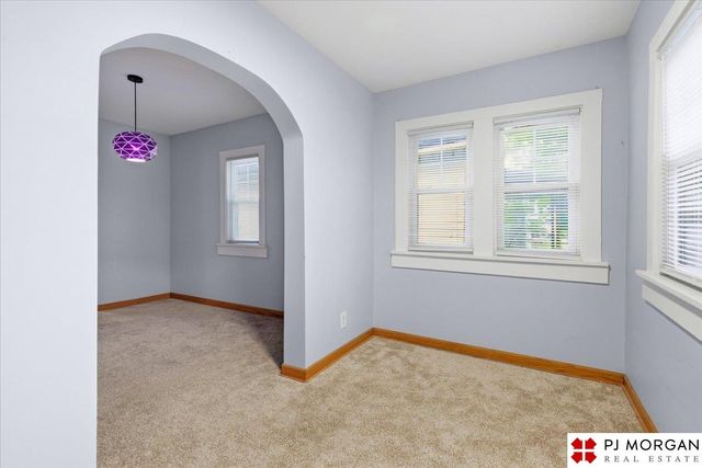 1611 S 63rd Street, Omaha, NE 68106
