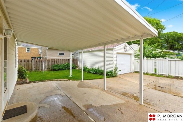1611 S 63rd Street, Omaha, NE 68106