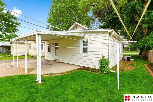 1611 S 63rd Street, Omaha, NE 68106
