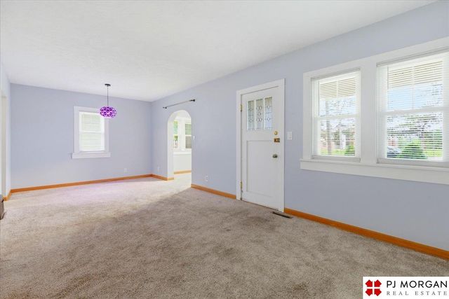 1611 S 63rd Street, Omaha, NE 68106