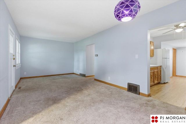 1611 S 63rd Street, Omaha, NE 68106