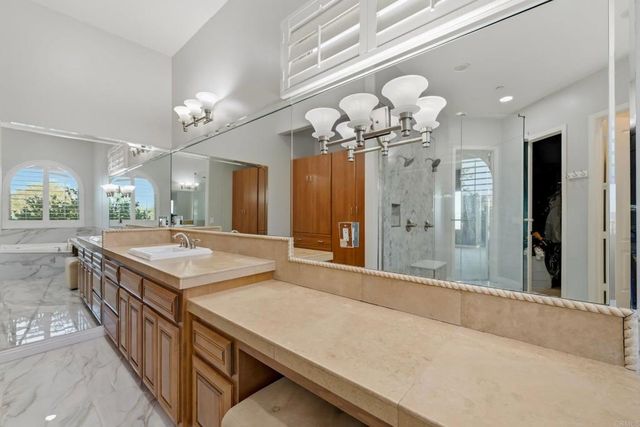 14040 Iris Lane, Poway, CA 92064