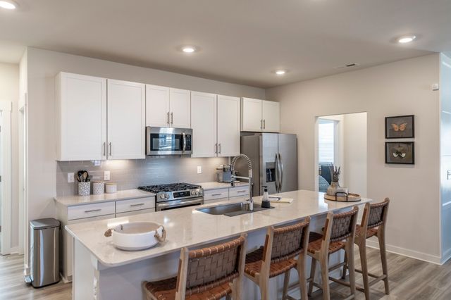 431 Gingerwood Ln, Hendersonville, TN 37075