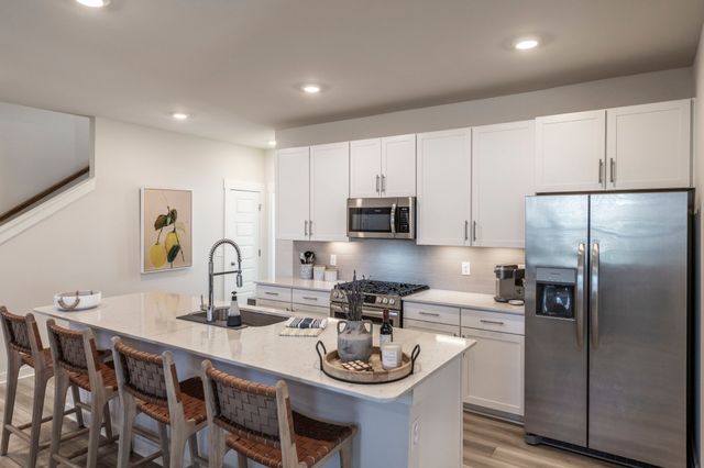 431 Gingerwood Ln, Hendersonville, TN 37075