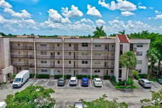 2571 Aragon Blvd 220, Sunrise, FL 33322