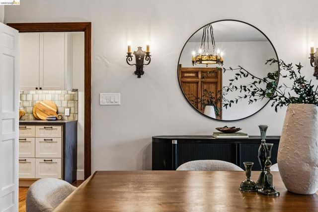 1915 Thousand Oaks Blvd, Berkeley, CA 94707