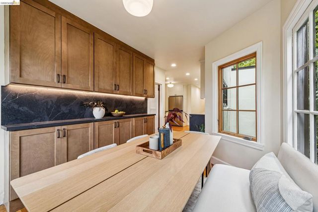 1915 Thousand Oaks Blvd, Berkeley, CA 94707