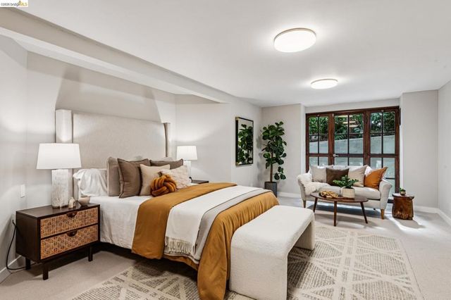 1915 Thousand Oaks Blvd, Berkeley, CA 94707
