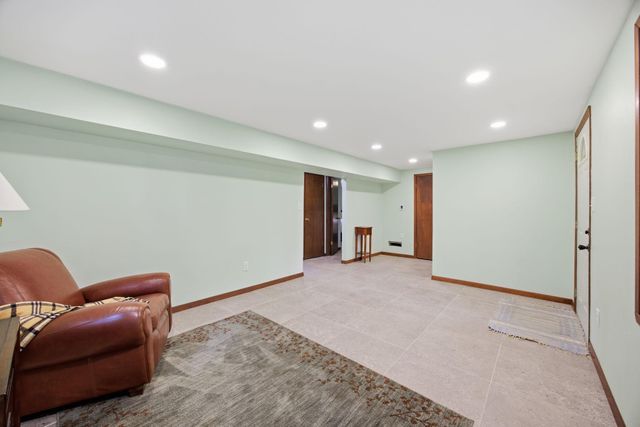 21943 Martin Lake Road NE, Stacy, MN 55079