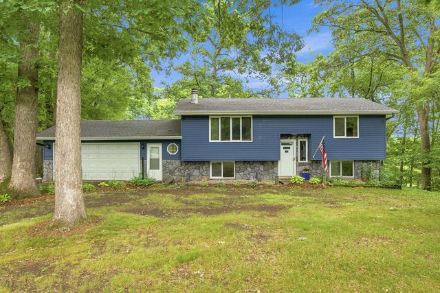 21943 Martin Lake Road NE, Stacy, MN 55079