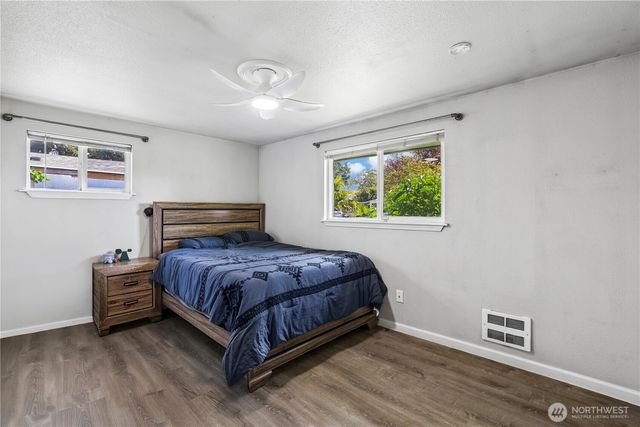 4501 Yew Lane SW, Lakewood, WA 98499