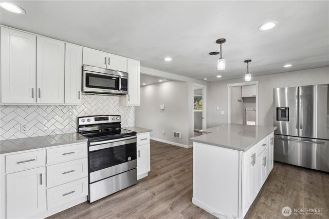4501 Yew Lane SW, Lakewood, WA 98499