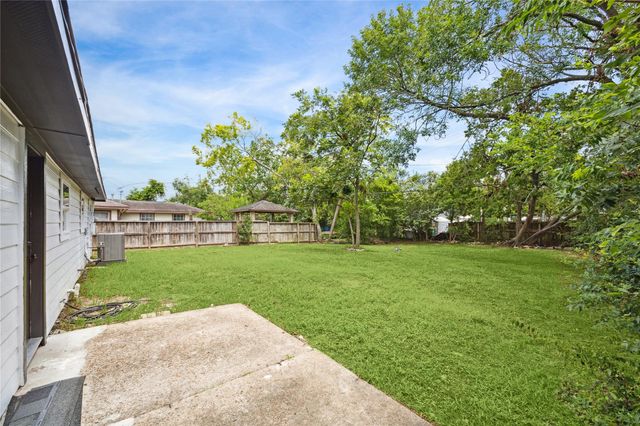 5614 El Buey Way, Houston, TX 77017