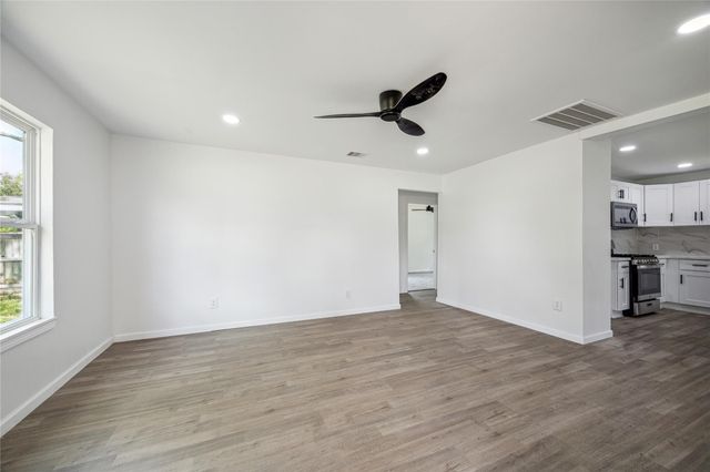 5614 El Buey Way, Houston, TX 77017