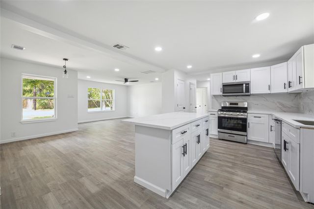 5614 El Buey Way, Houston, TX 77017