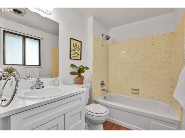 15005 Sw 150TH Ct, Beaverton, OR 97007