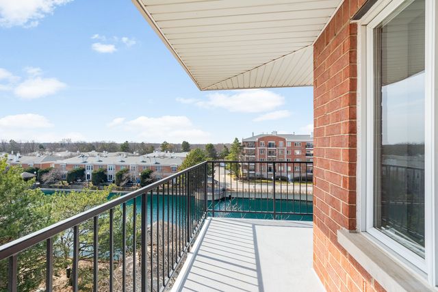 351 Town Place Circle 508, Buffalo Grove, IL 60089