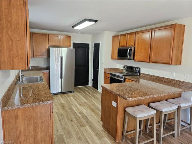 120 Habersham Court, Lexington, NC 27295