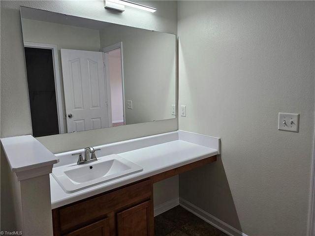 120 Habersham Court, Lexington, NC 27295