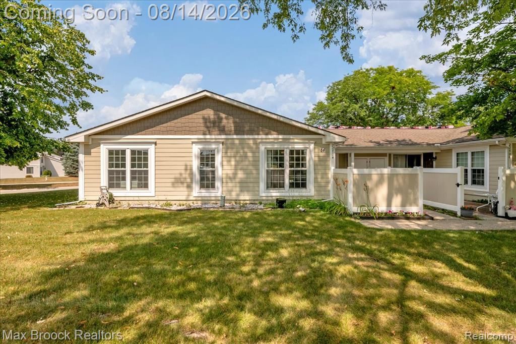 22704 Cortes Street, Novi, MI 48375