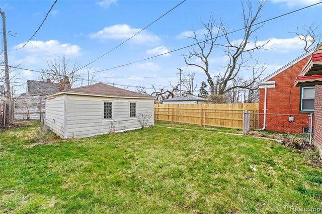 14814 Lesure Street, Detroit, MI 48227