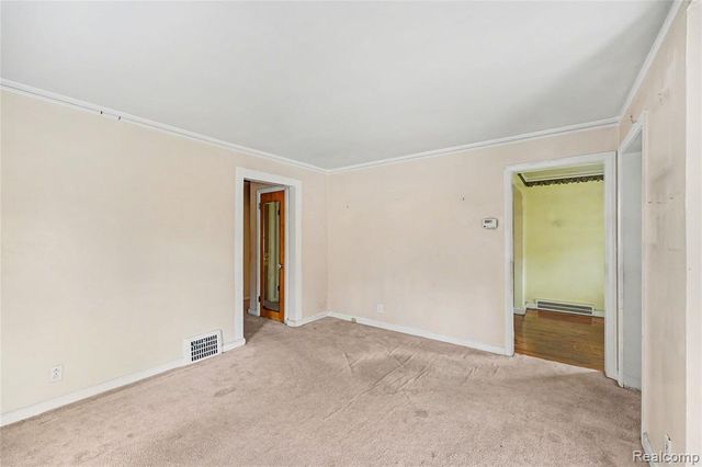 14814 Lesure Street, Detroit, MI 48227