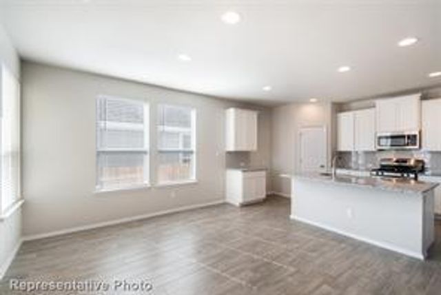 117 Crescent ST, Georgetown, TX 78626