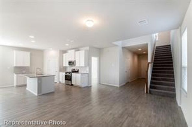 117 Crescent ST, Georgetown, TX 78626