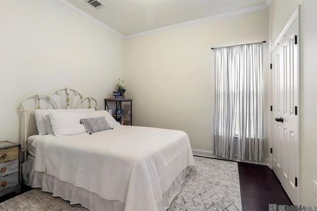 14449 Royal Villa Dr, Baton Rouge, LA 70810