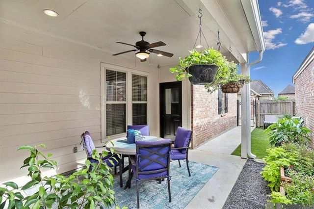 14449 Royal Villa Dr, Baton Rouge, LA 70810