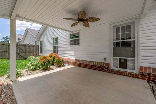 108 Dallas Drive, Nicholasville, KY 40356