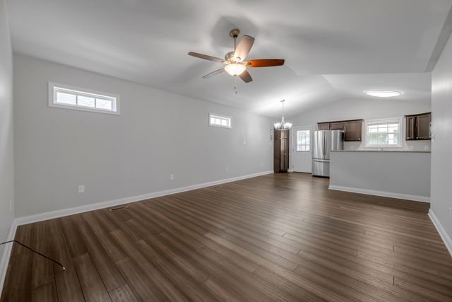 108 Dallas Drive, Nicholasville, KY 40356