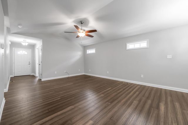 108 Dallas Drive, Nicholasville, KY 40356
