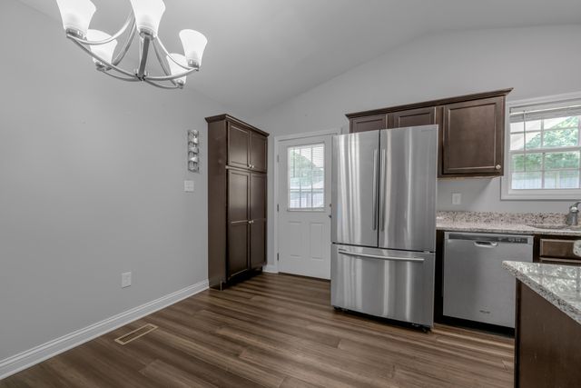 108 Dallas Drive, Nicholasville, KY 40356