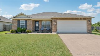 25082 S Brook Lane, Claremore, OK 74019