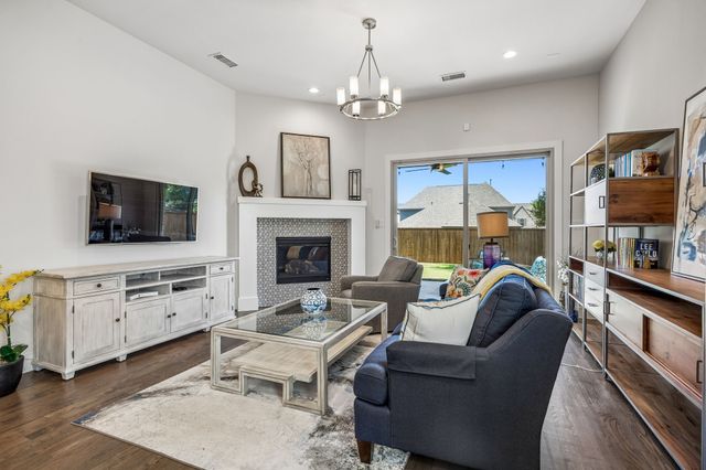 8813 Brunswick Lane, Mckinney, TX 75072