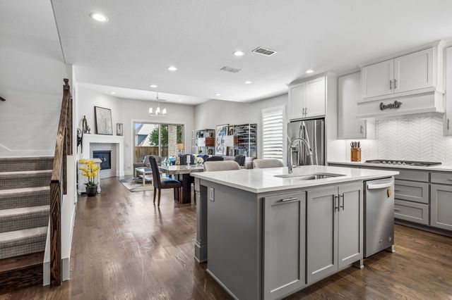 8813 Brunswick Lane, Mckinney, TX 75072