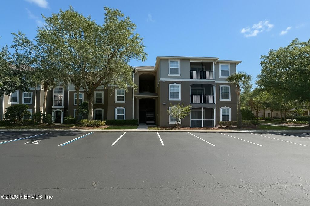 10550 BAYMEADOWS Road 205, Jacksonville, FL 32256
