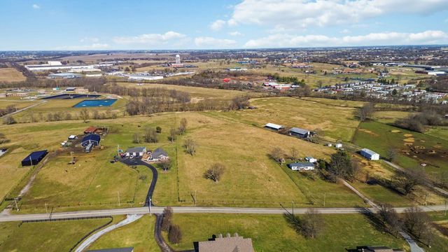 1103 Cornishville Road, Harrodsburg, KY 40330