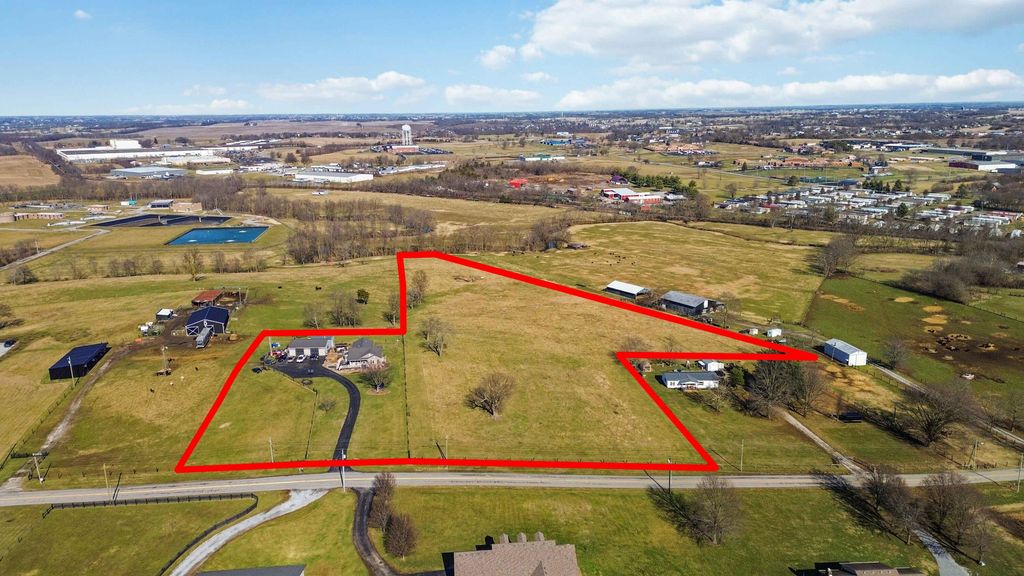 1103 Cornishville Road, Harrodsburg, KY 40330