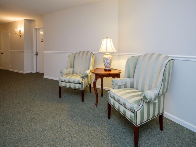 4040 Greenleaf Circle 409, Kalamazoo, MI 49008