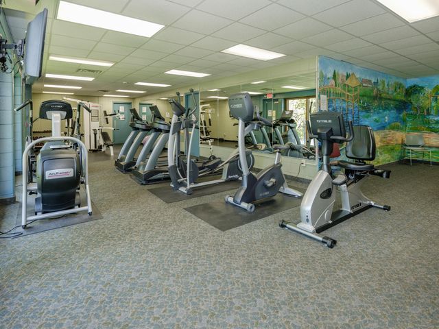 4040 Greenleaf Circle 409, Kalamazoo, MI 49008