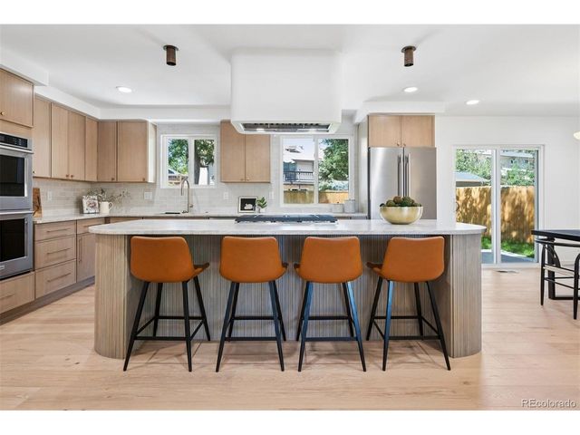 6577 Everett St, Arvada, CO 80004