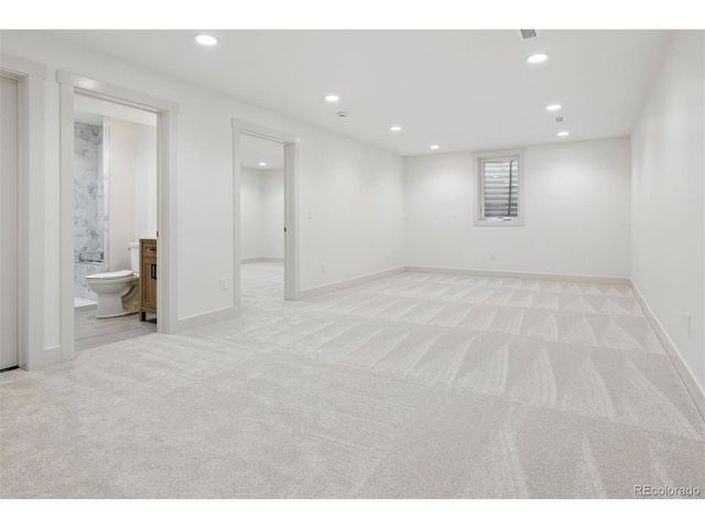 6577 Everett St, Arvada, CO 80004